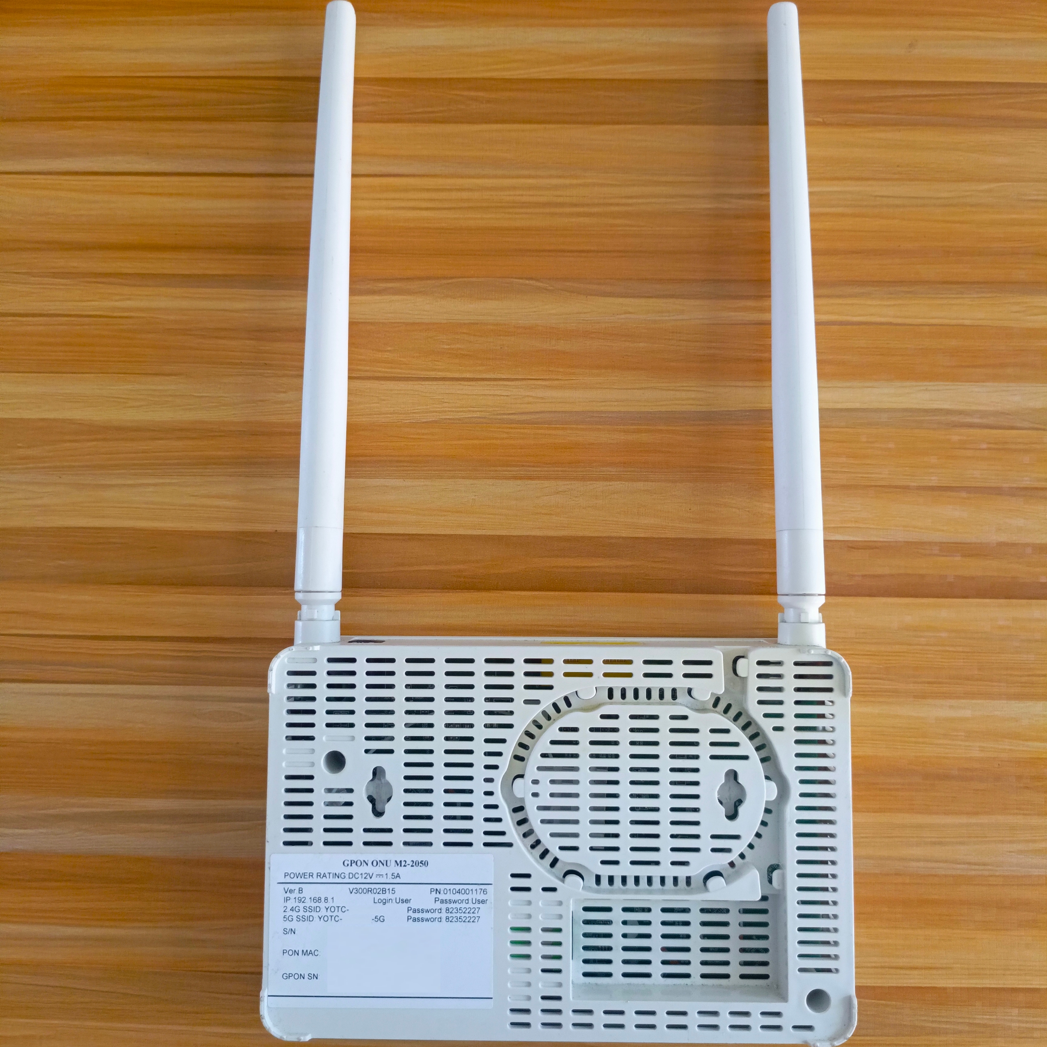 YOTC M2-2050-G40 Bottom